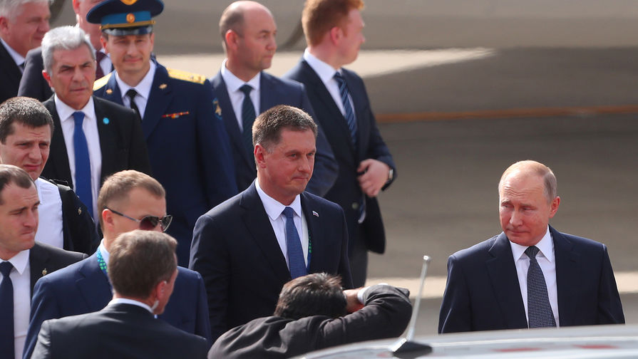 Президент России Владимир Путин в&nbsp;аэропорту Буэнос-Айреса, 30 ноября 2018 года