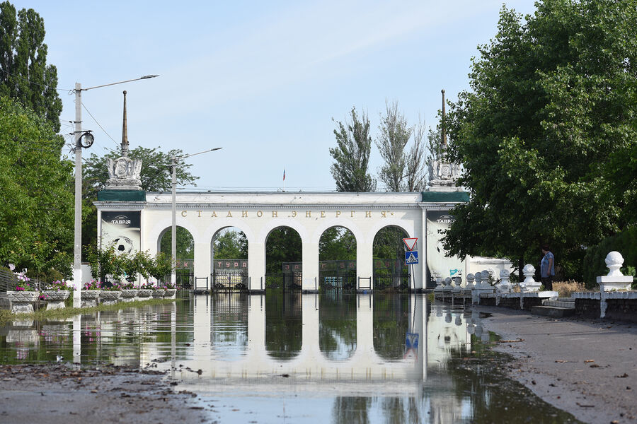 Подтопление стадиона &laquo;Энергия&raquo; в&nbsp;Новой Каховке 