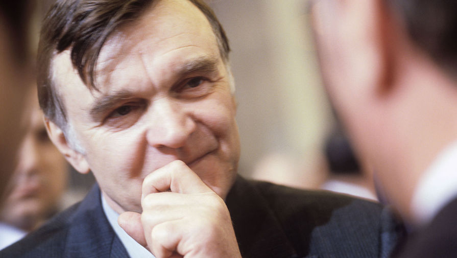 Писатель Юрий Бондарев на XXVI съезде КПСС, 1981 год