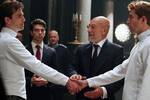 <b>«Гамлет» (2009)</b>
<br><br>
Патрик Стюарт, большой театральный актер, не раз появлялся в картинах на основе пьес Вильяма Шекспира. В этой телевизионной экранизации на современный манер он сыграл две роли — короля Клавдия и призрака отца Гамлета. 