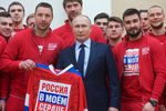 Владимир Путин во время встречи с российскими спортсменами – участниками XXIII Олимпийских зимних игр 2018, 31 января 2018 года