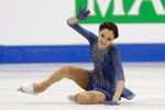Евгения Медведева во время произвольной программы на чемпионате Европы по фигурному катанию в Братиславе

