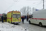 На месте взрыва газа на цокольном этаже девятиэтажного жилого дома на Мещерском бульваре Канавинского района в Нижнем Новгороде, 26 февраля 2021 года