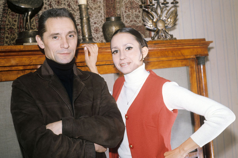 1981&nbsp;год. Юрий Григорович и и его жена, балерина Наталья Бессмертнова (1941&ndash;2008). Она была первой исполнительницей многих партий в&nbsp;балетах своего мужа, где воплотила многие лирические образы, вошедшие в&nbsp;классику отечественной хореографии