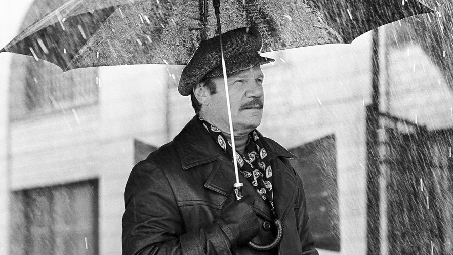 Михаил Пуговкин во время съемок фильма «Ах, водевиль, водевиль», 1979 год
