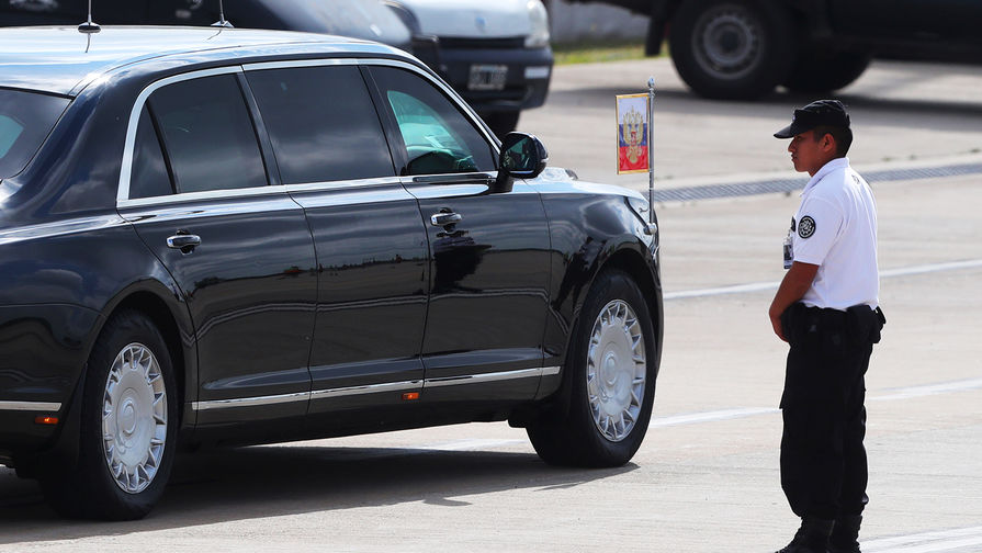 Кортеж президента России Владимира Путина в&nbsp;аэропорту Буэнос-Айреса, 30 ноября 2018 года