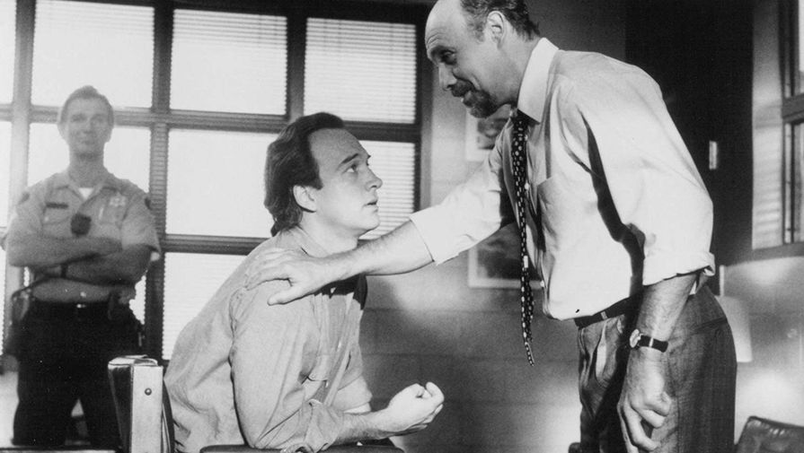 Джеймс Белуши в фильме «Как разобраться с делами» (1990)