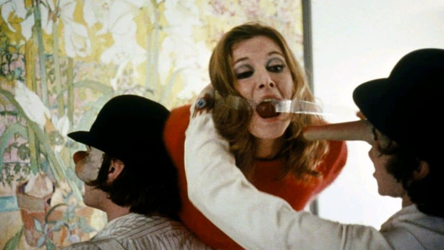 Кадр из фильма «Заводной апельсин» (1971)