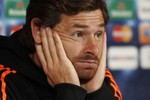 Андре Виллаш Боаш на пресс-конференции перед одним из матчей Лиги чемпионов