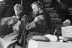 Кадр из фильма «Андрей Рублев» киностудии «Мосфильм», режиссер Андрей Тарковский. Артист Анатолий Солоницын (слева) в роли Андрея Рублева и актер Николай Гринько в роли Даниила Черного, 1965 год