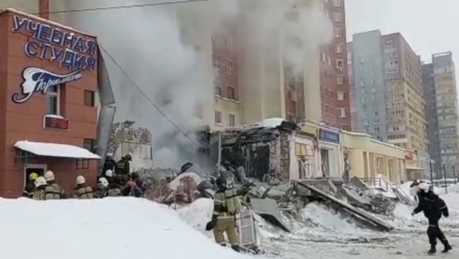 На&nbsp;месте взрыва газа на&nbsp;цокольном этаже девятиэтажного жилого дома на&nbsp;Мещерском бульваре Канавинского района в&nbsp;Нижнем Новгороде, 26&nbsp;февраля 2021&nbsp;года