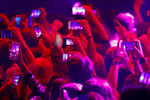 Зрители на церемонии вручения музыкальных премий MTV EMA-2015
