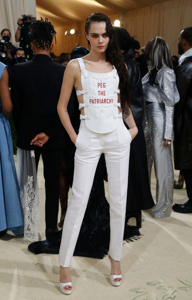 Кара Делевинь на&nbsp;Met Gala 2021