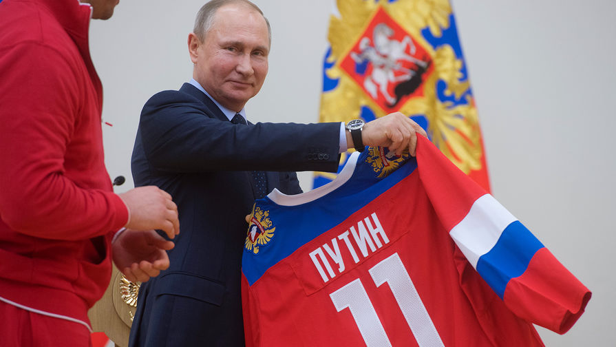 Владимир Путин во время встречи с российскими спортсменами – участниками XXIII Олимпийских зимних игр 2018, 31 января 2018 года