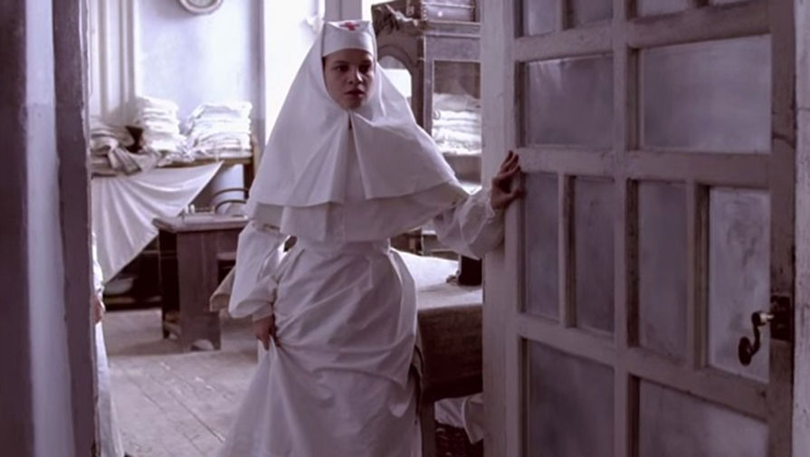 Кадр из фильма «Морфий» (2008)