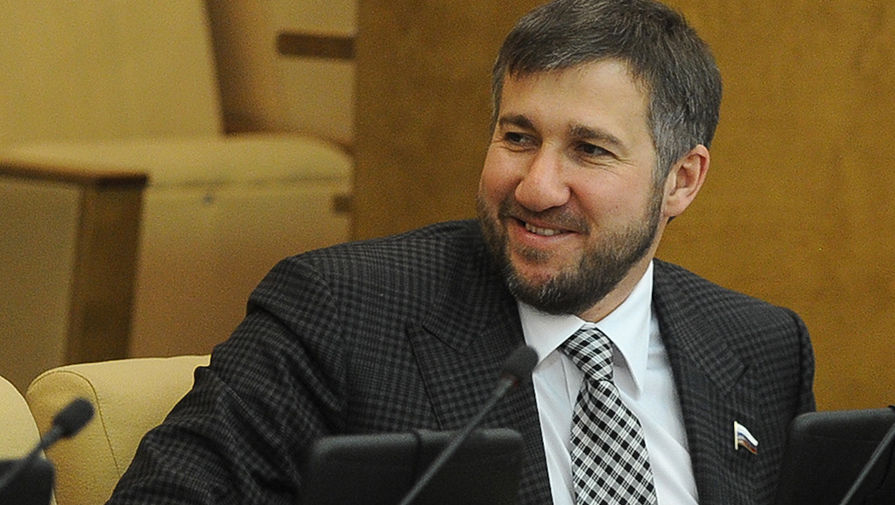 Григорий Аникеев (&laquo;Единая Россия&raquo;) — 4,2 млрд рублей