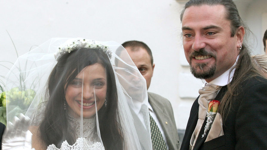 Дочь Юлии Тимошенко Евгения и Шон Карр перед венчанием, 2006 год