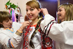 Участница конкурса красоты «Мисс весна-2019» перед выступлением в Исправительной колонии №10 в селе Горном.