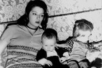 Людмила Абрамова с сыновьями