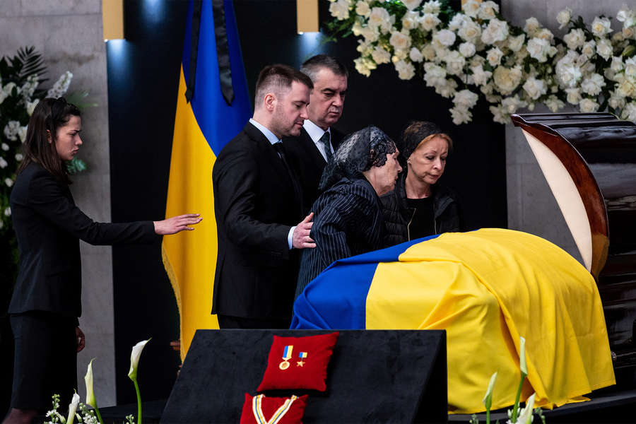 Прощание с&nbsp;первым президентом Украины Леонидом Кравчуком в&nbsp;Киеве, 17&nbsp;мая 2022&nbsp;года
