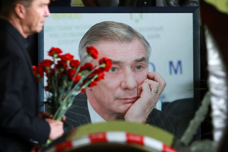 На&nbsp;церемонии прощания с&nbsp;бывшим главным тренером сборной России и ФК &laquo;Спартак&raquo; Георгием Ярцевым в&nbsp;манеже Академии ФК &laquo;Спартак&raquo; в&nbsp;Москве, 19&nbsp;июля 2022&nbsp;года