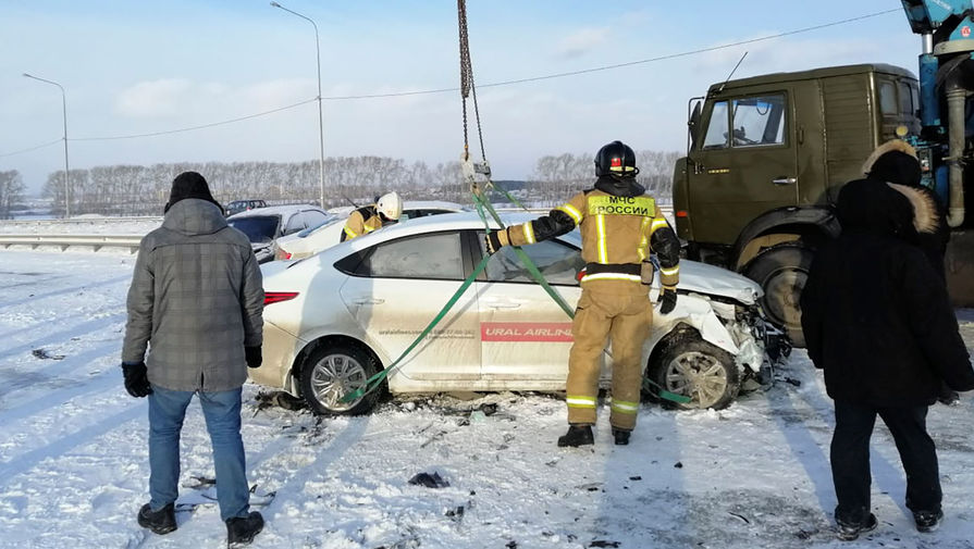 Массовое ДТП на&nbsp;трассе М5 &laquo;Урал&raquo; в&nbsp;Свердловской области, 7&nbsp;февраля 2021&nbsp;года