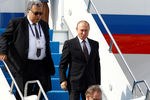 Владимир Путин и Андрей Карлов в аэропорту Стамбула, октябрь 2016 год