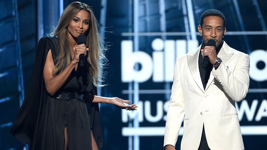 Ведущие мероприятия певица Сиара, актер и певец Ludacris