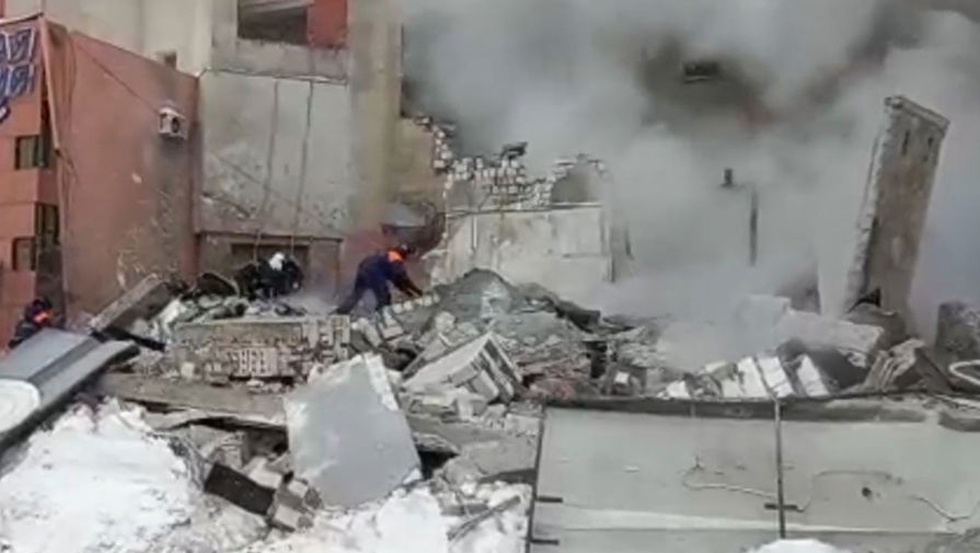 На&nbsp;месте взрыва газа на&nbsp;цокольном этаже девятиэтажного жилого дома на&nbsp;Мещерском бульваре Канавинского района в&nbsp;Нижнем Новгороде, 26&nbsp;февраля 2021&nbsp;года