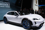 Porsche Mission E Cross Turismo