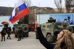 Российские военнослужащие около пограничного поста в Балаклаве