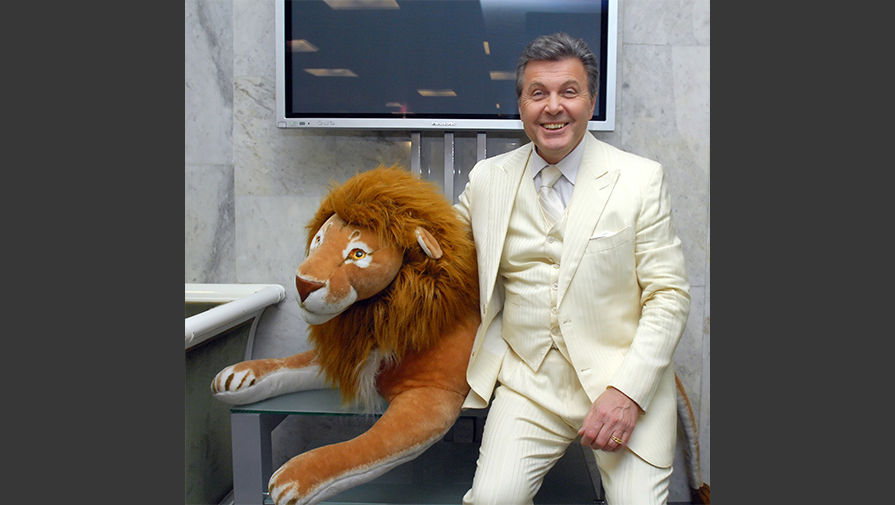 2007 год. Лев Лещенко перед началом своего юбилейного концерта в Государственном Кремлевском дворце