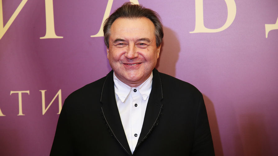 Режиссер Алексей Учитель на премьере своего фильма «Матильда» в киноцентре «Октябрь» в Москве, 24 октября 2017 года