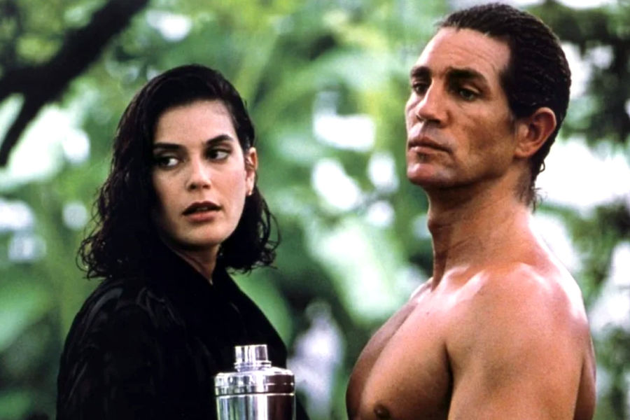 Тери Хэтчер и Эрик Робертс в&nbsp;фильме &laquo;Пленники небес&raquo; (1996)
