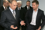 Президент России Владимир Путин и четырехкратный олимпийский чемпион Алексей Немов, 2008&nbsp;год