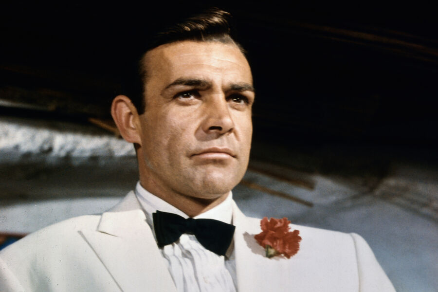 Шон Коннери в&nbsp;роли Джеймса Бонда в&nbsp;фильме &laquo;Голдфингер&raquo; (1964)