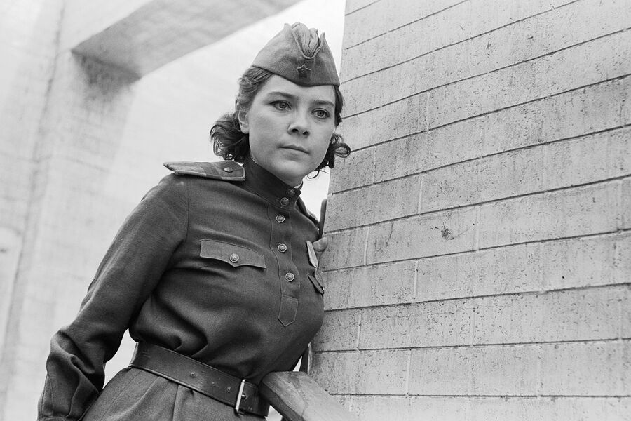 Актриса Лариса Голубкина в&nbsp;роли медсестры Зои в&nbsp;фильме Юрия Озерова &laquo;Битва за&nbsp;Берлин&raquo;, 1972&nbsp;год 
