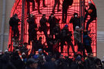 Участники акции протеста в центре Киева