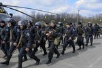 Украинские военные под Славянском