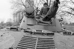 Военная техника на улицах Вильнюса, январь 1991 года