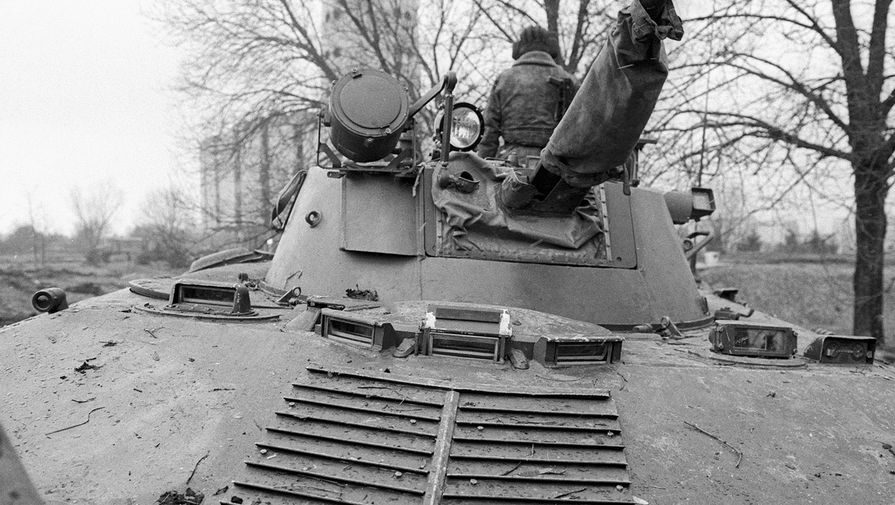 Военная техника на&nbsp;улицах Вильнюса, январь 1991&nbsp;года