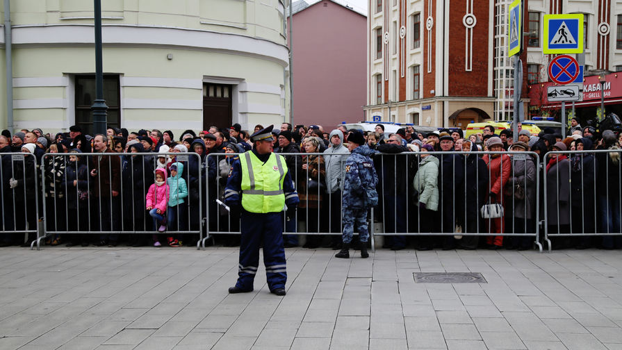 Во время церемонии прощания с&nbsp;актером театра и кино Николаем Караченцовым, 29 октября 2018 года 