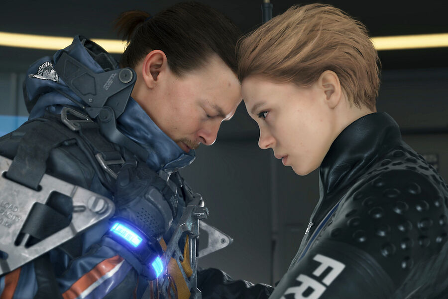 Норман Ридус и Леа Сейду в&nbsp;компьютерной игре Death Stranding (2016)
