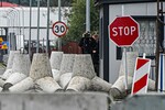 Пограничники и заградительные сооружения, возведенные польской стороной на белорусско-польской границе, 12 сентября 2025 года