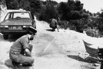 Французские жандармы на месте аварии с участием Грейс Келли, 1982 год