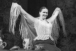 Актриса Наталья Гундарева в роли Катерины Измайловой в спектакле театра имени Вл. Маяковского «Леди Макбет Мценского уезда», 1980 год 