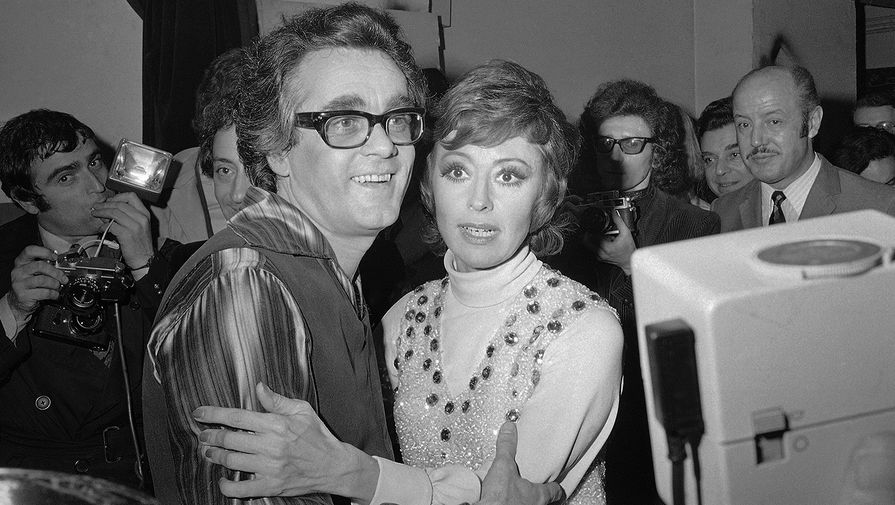 Композитор Мишель Легран и актриса Катерина Валенте, 1972 год