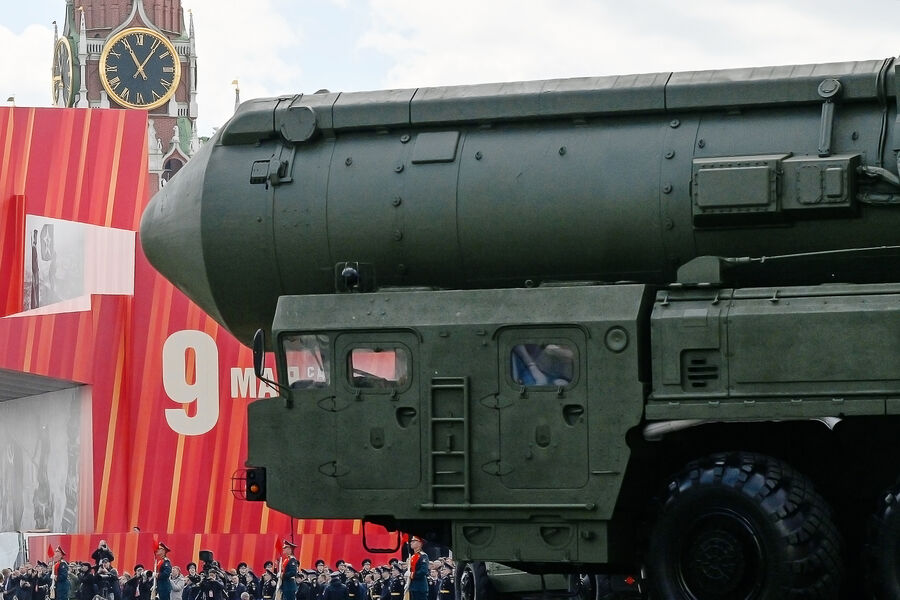 8921052 09.05.2025 Автономная пусковая установка ПГРК &laquo;Ярс&raquo; на&nbsp;Красной площади в&nbsp;Москве на&nbsp;военном параде, посвященном 80-летию Победы в&nbsp;Великой Отечественной войне, 09&nbsp;мая 2025&nbsp;года 