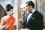 Шон Коннери и Юнис Гейсон в фильме «007: Доктор Ноу» (1962)