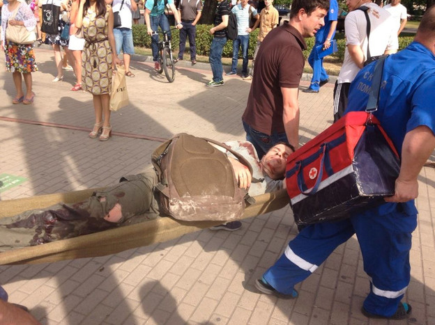 Пострадавший в результате аварии в метро между станциями «Славянский бульвар» и «Парк Победы» на Арбатско-Покровской линии